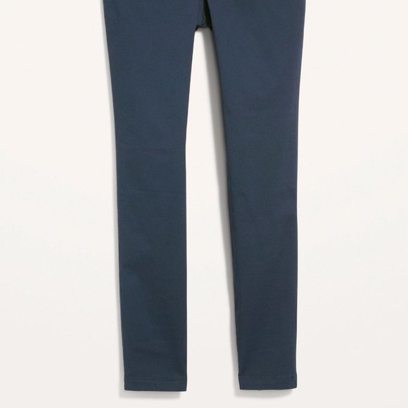 Old Navy Mid-Rise Skinny Everyday Khakis for Women - Picture 5 of 5